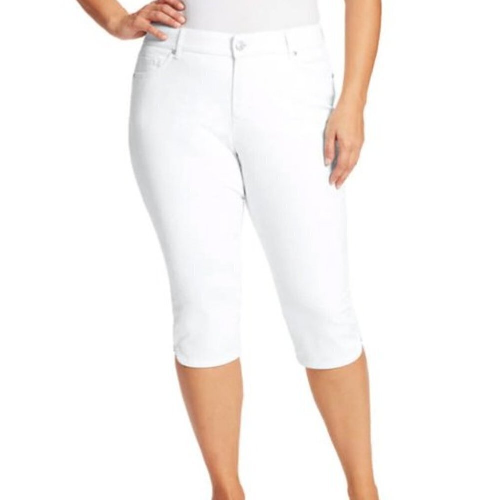 NWT - Gloria Vanderbilt Amanda White Jeans Capri - Size 8